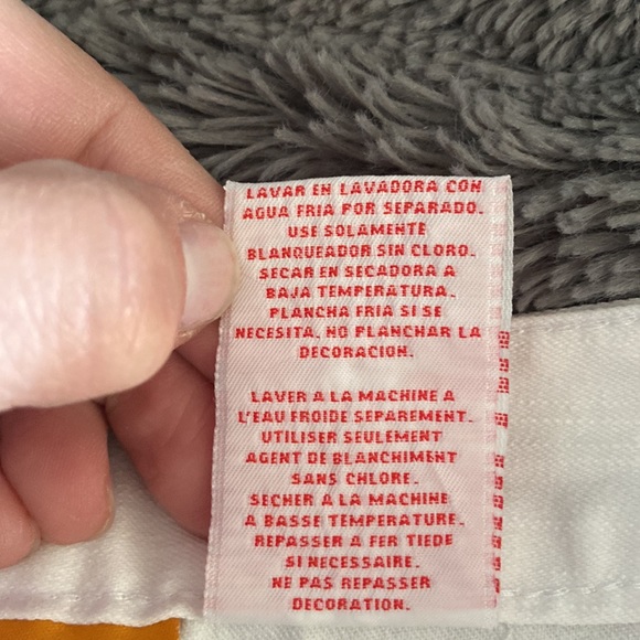 Ruby Rd. Petite White Jeans Capris with Beaded Trim on Jean’s legs. - Picture 6 of 10